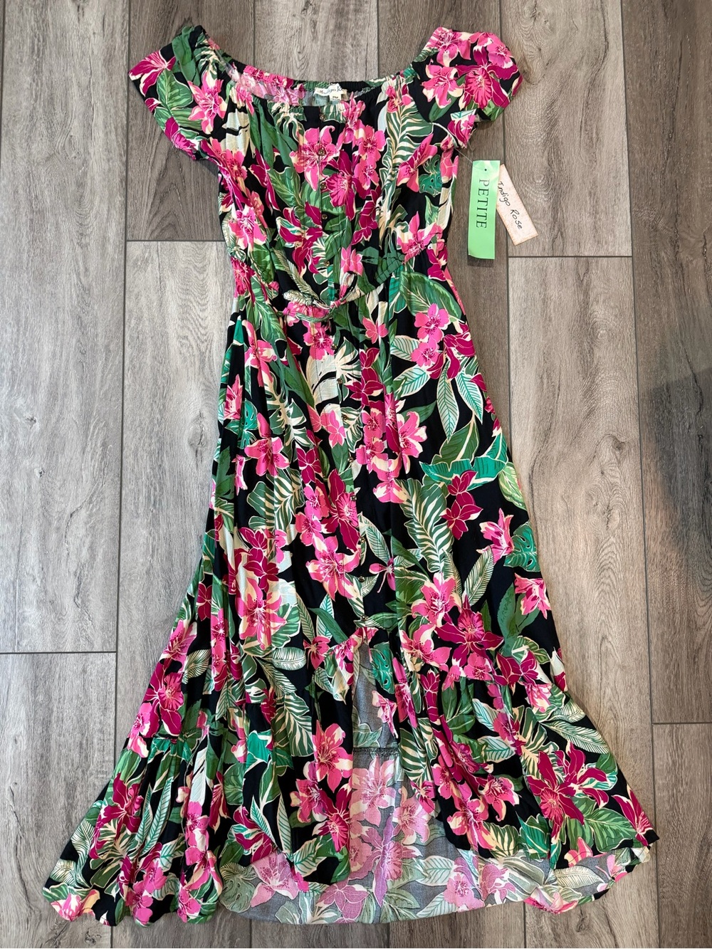 🆕Indigo Rose- Off-Shoulder Bohemian Floral Flowy Maxi Dress- Vacation Ready (PM)